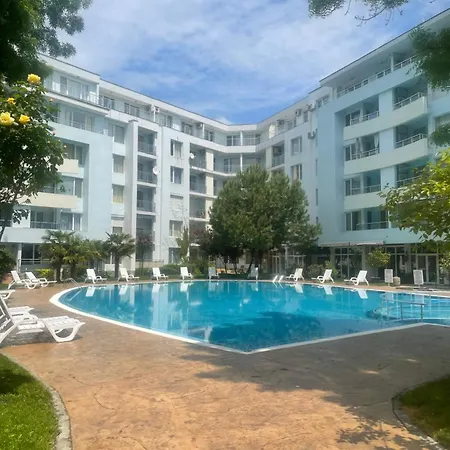Yassen - Apartma S Vyhledem Na Bazen * Sunny Beach