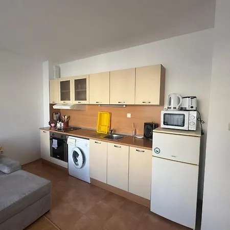 Yassen - Apartma S Vyhledem Na Bazen Appartamento Sunny Beach